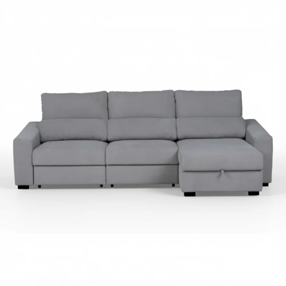 Canapé Reynolds But en tissu gris, modulable avec méridienne à droite, accoudoirs droits, coussins épais, piètement discret noir, vue de face.