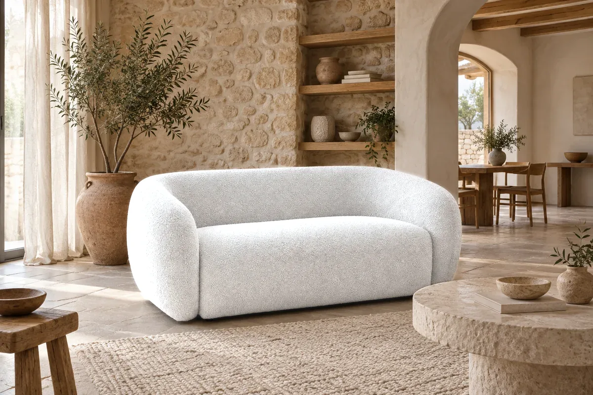 Pourquoi utiliser un boutis ?, canapé beige
