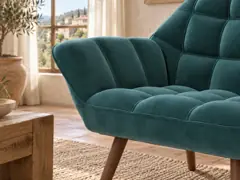 Fauteuil Simba La Redoute, droit fixe, velours, coloris bleu canard, mise en situation dans un salon (illustration IA 2)