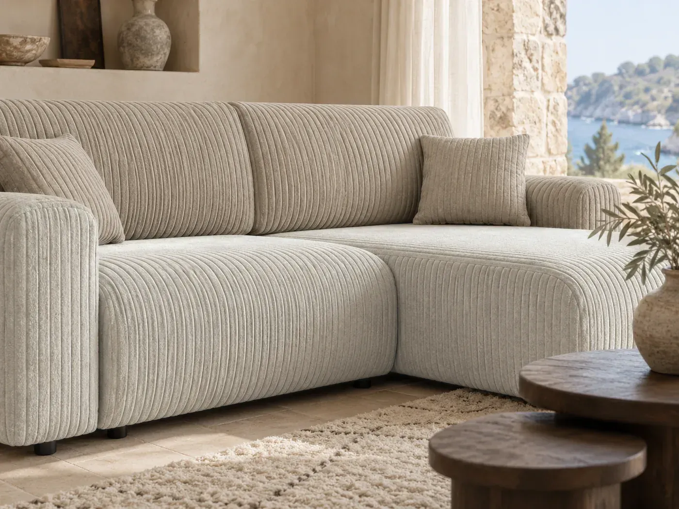 Naomi, 4 places d'angle convertible, coloris beige : gros plan sur les coussins