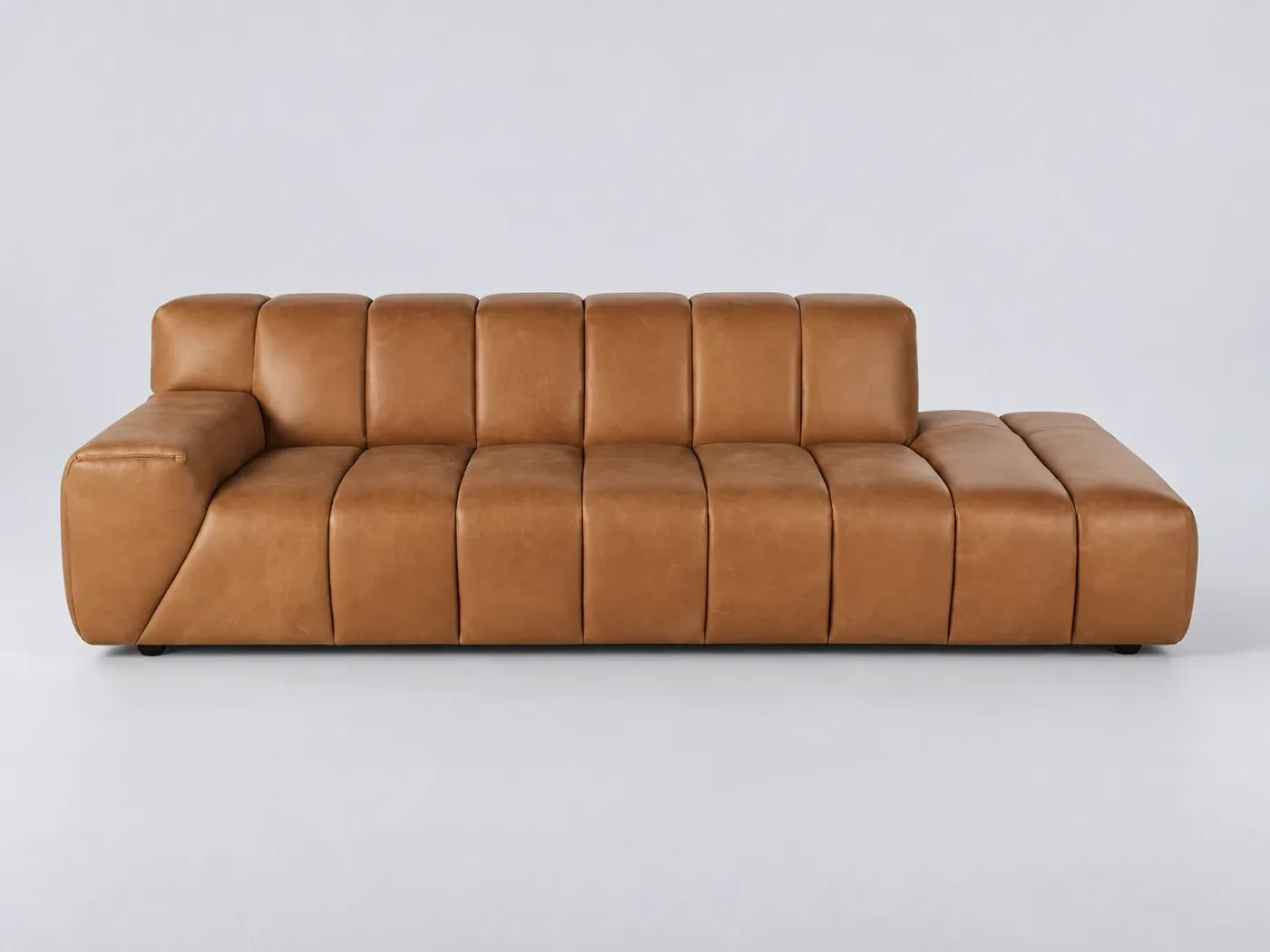 Canapé Snoop Maisons du Monde, 3 places droit fixe, cuir, coloris caramel